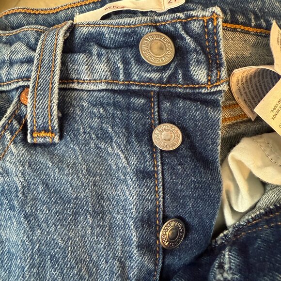 Levi’s Premium Wedgie Fit Jeans Size 27 - Picture 9 of 12